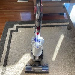 Dyson Slim Ball Vacuum