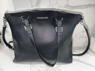 Michael Kors purse/tote/handbag