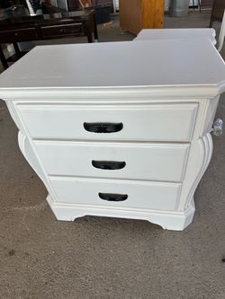 SUPER BEAUTIFUL LARGE NIGHSTAND SOLID WOOD