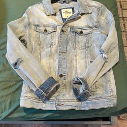 Hollister Men’s Distressed Denim Jacket – Light Wash