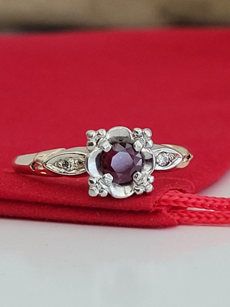 ❤️14k Size 6 Vintage Solid Yellow Gold Garnet and Genuine Diamonds Ring!/ Anillo de Oro con Garnet y Diamantes! 👌🎁Post Tags: Anillo de Oro
