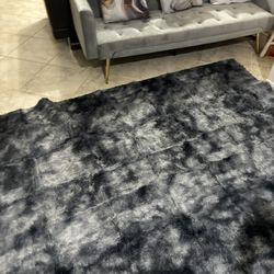 9’ X12’ Ultra Soft Shaggy Nordic Fur Carpet With Different Shades Of Gray Highlights New Never Been Used