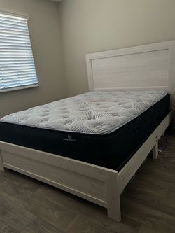 Full Size Bedroom Set – Bed Frame, Mattress, Bunkie Board & Nightstand