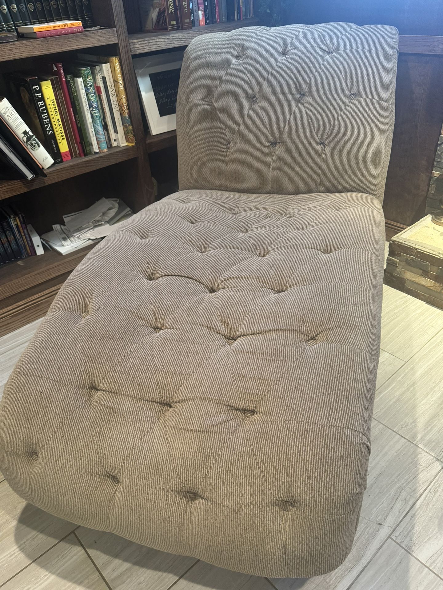 FREE Chaise Lounge