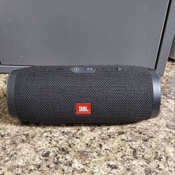 JBL Charge 3