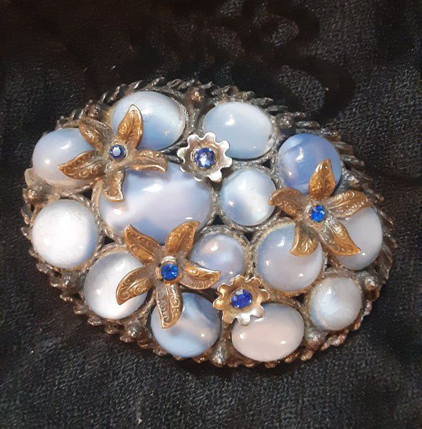 Blue Moonglow LUCITE  Cabochon BROOCH