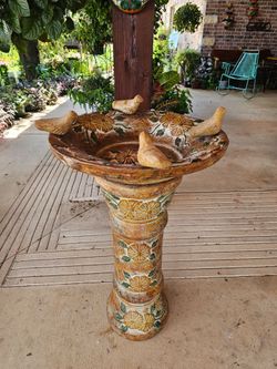 Rustic Clay Birdbath. Clay Pots, Planters. Talavera, Pottery $155 cada una.