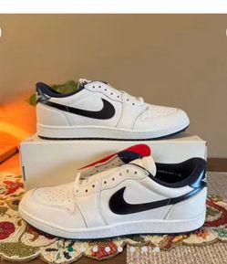Jordan 1 low retro 85 metallic blue