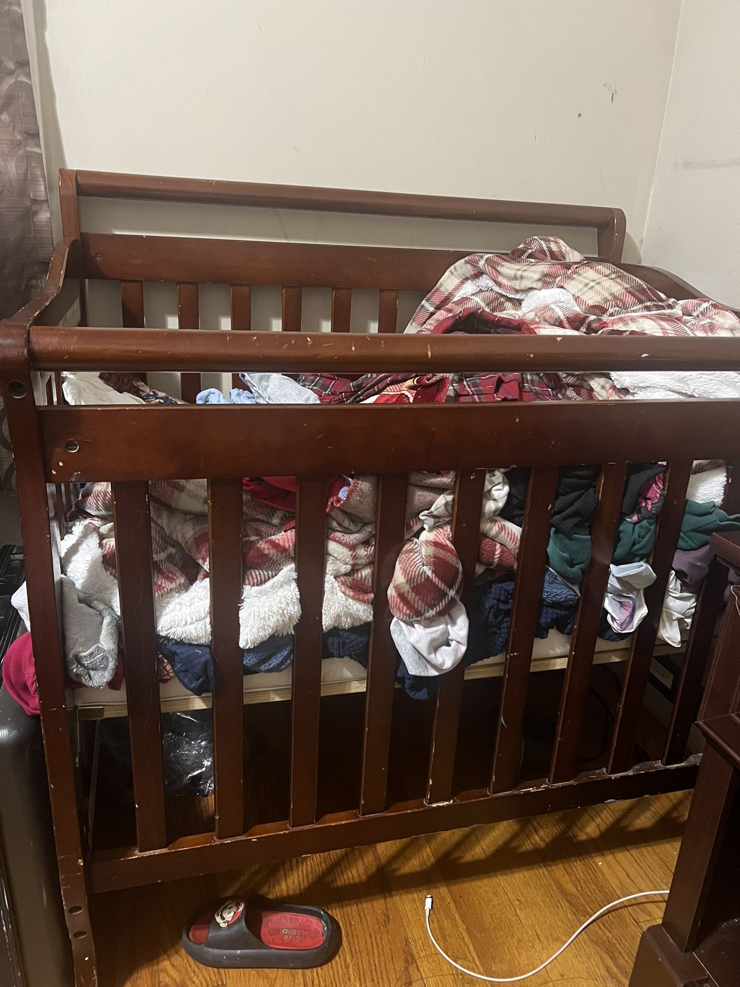 kids crib