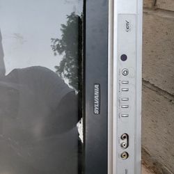 28 Inches Diagonal SYLVANIA TV