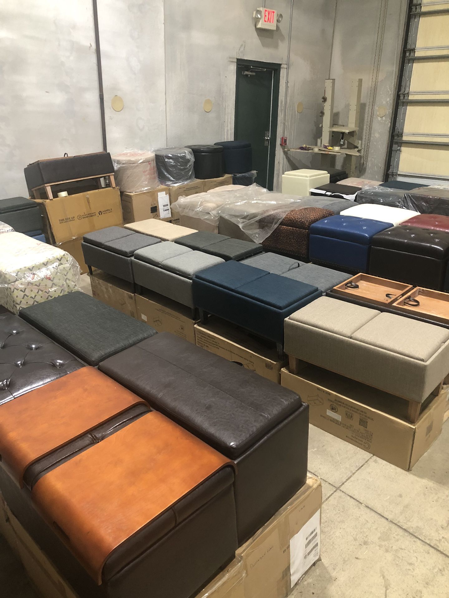 Ottoman Blowout - ALL BRAND NEW- Normally Online Only It’s a Fall Clearance Sale Of Photography Sampkes, Displays, Overstock, Closeouts, Etc 