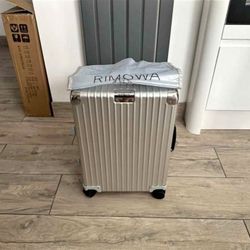 Rimowa Original Cabin Carry On Aluminium Sliver Suitcase