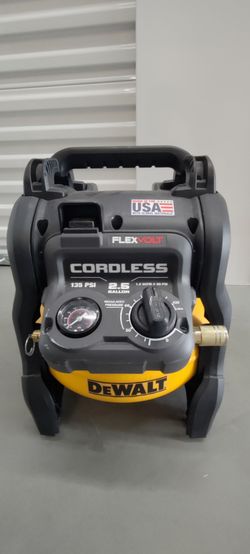 DeWalt FlexVolt cordless air compressor