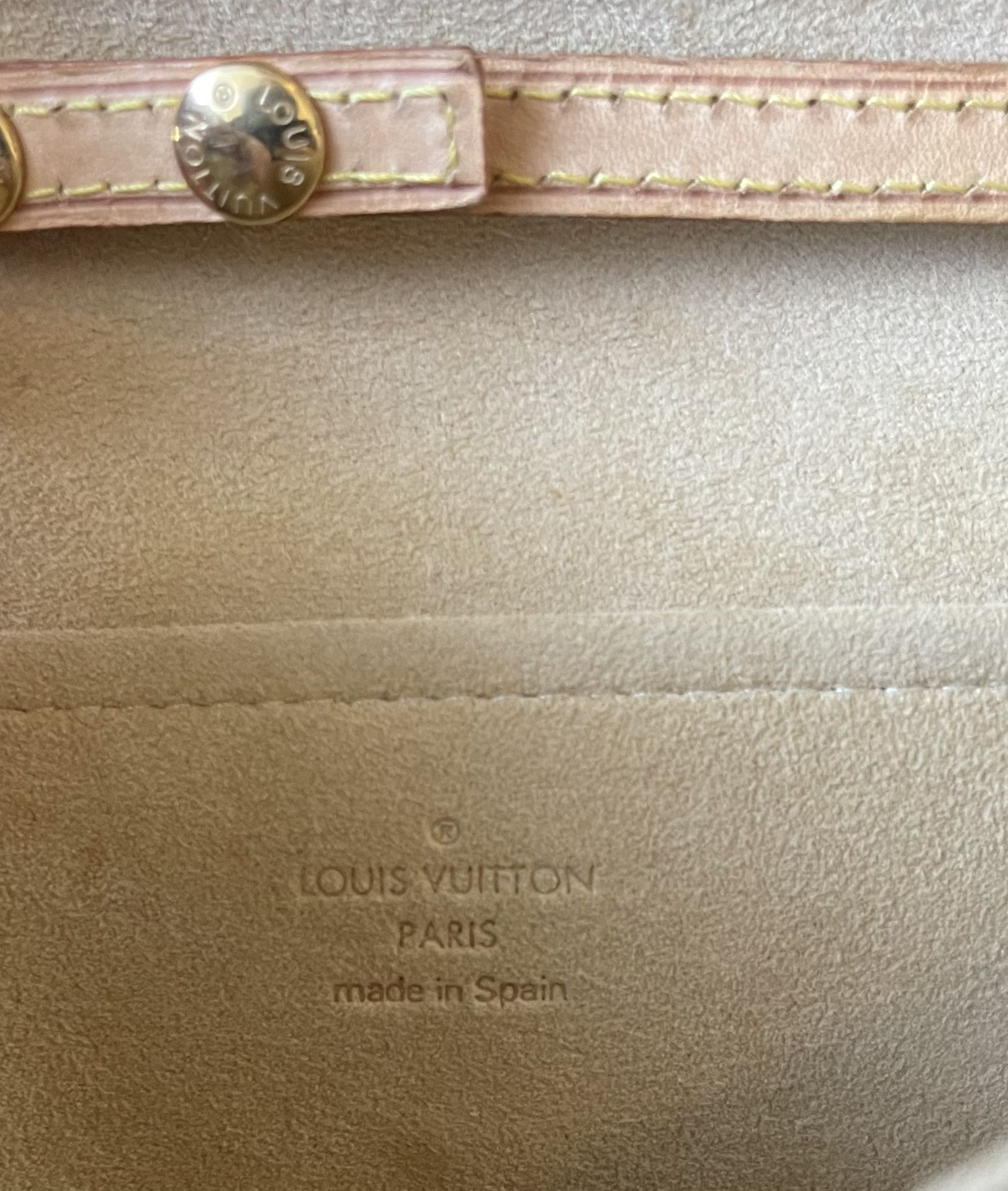 Louis Vuitton Twin Pochette for Sale in Houston, TX - OfferUp