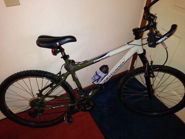 Schwinn Mesa GS 26