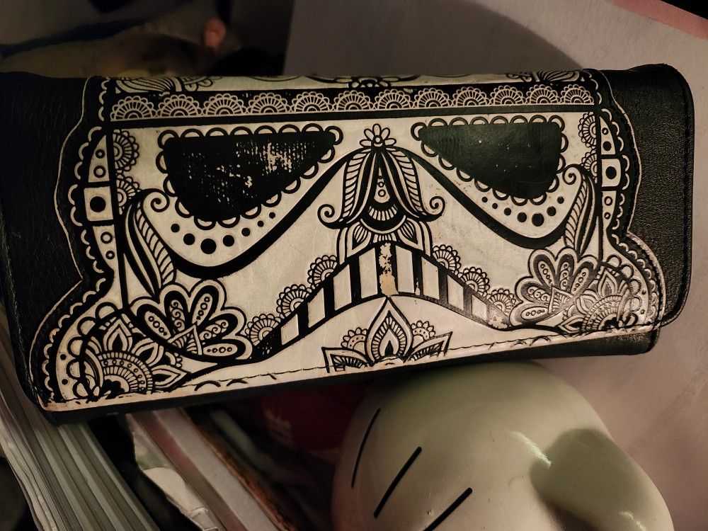 Lounge Fly Clutch
