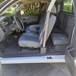 2005 DODGE DAKOTA,  139,000. ASKING 4000 00. CONTACT CHRISTIE  (contact info removed).