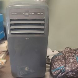 LG 12,000 BTU Portable Air Conditioner, likely model LP1220GSR or similar LP12 series. 
