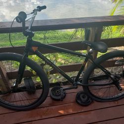 GT Pro SERIES BIKE