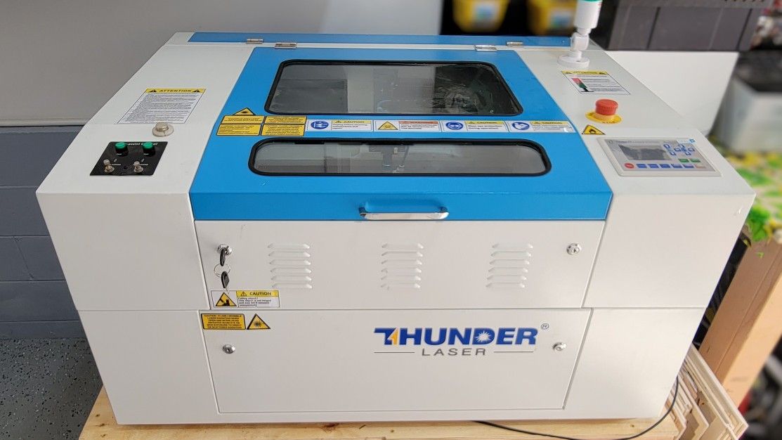 Thunder Nova 24 - CO2 60W Laser Engraver Cutting Machine - Chiller & Exhaust