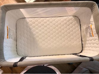 Stroller, car seat & bedside bassinet
