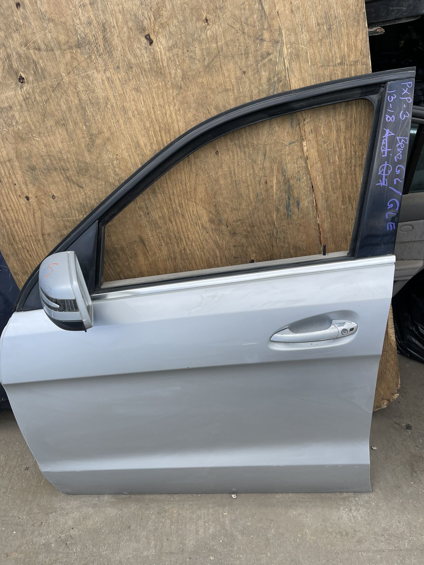 Front Door For 2017 Mercedes Benz GLS450 Front Door