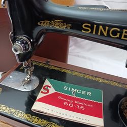 Classic Singer Sewing Machine 66-16 W/case, Book & Attachments. Runs Great. Clean!