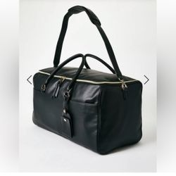 BRAND NEW Garment Convertible Weekender Bag