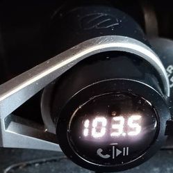 Scosche Universal Bluetooth Hands-Free Digital FM Transmitter