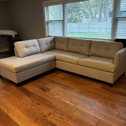 Ray’s Furniture Gray Sectional Couch