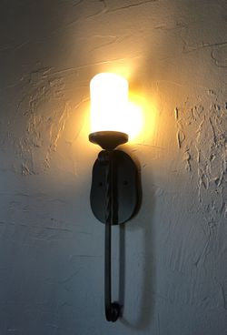 Iron sconce
