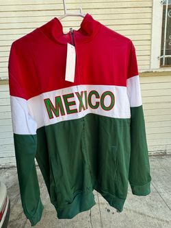 Mexico sweater size L