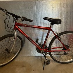 🚵‍♂️ Shogun Trailblaster Sport Off-Road Mountain Bike – Good Condition!