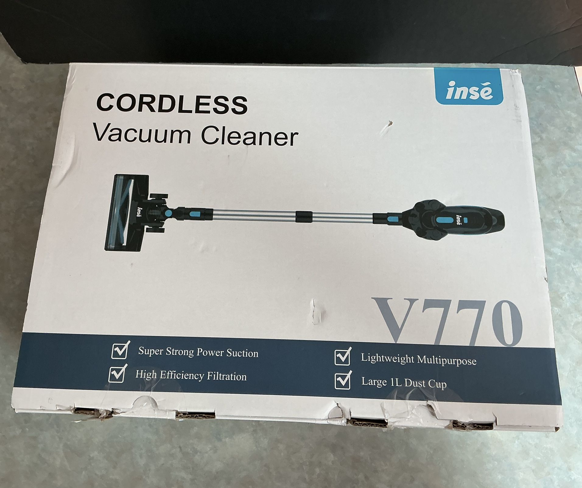 CORDLESS VACUUM