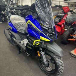 Brand New Tank Sport 200cc Gas Scooter 