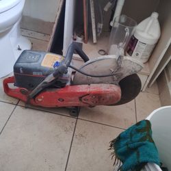 Husqvarna Concrete Saw