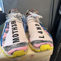 Adidas Pharrell Williams Size 11