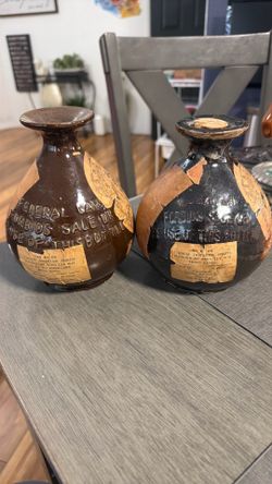 Antique Wing Lee Wai Decanter Set