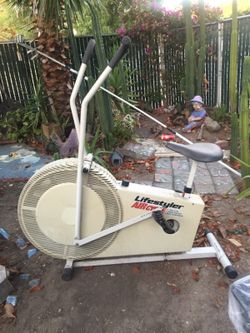 Life styler air cycle bike works great