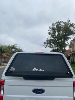 Ford F-250 Camper Shell/Snug-top