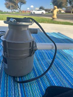 Garbage disposal/ Molino de Cosina