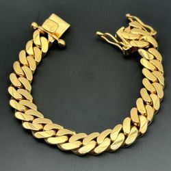 10k solid yellow gold New Miami Cuban link Style 8” bracelet 12.2mm 78.3 grams
