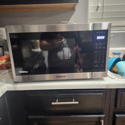  Microwave Panasonic  1200W