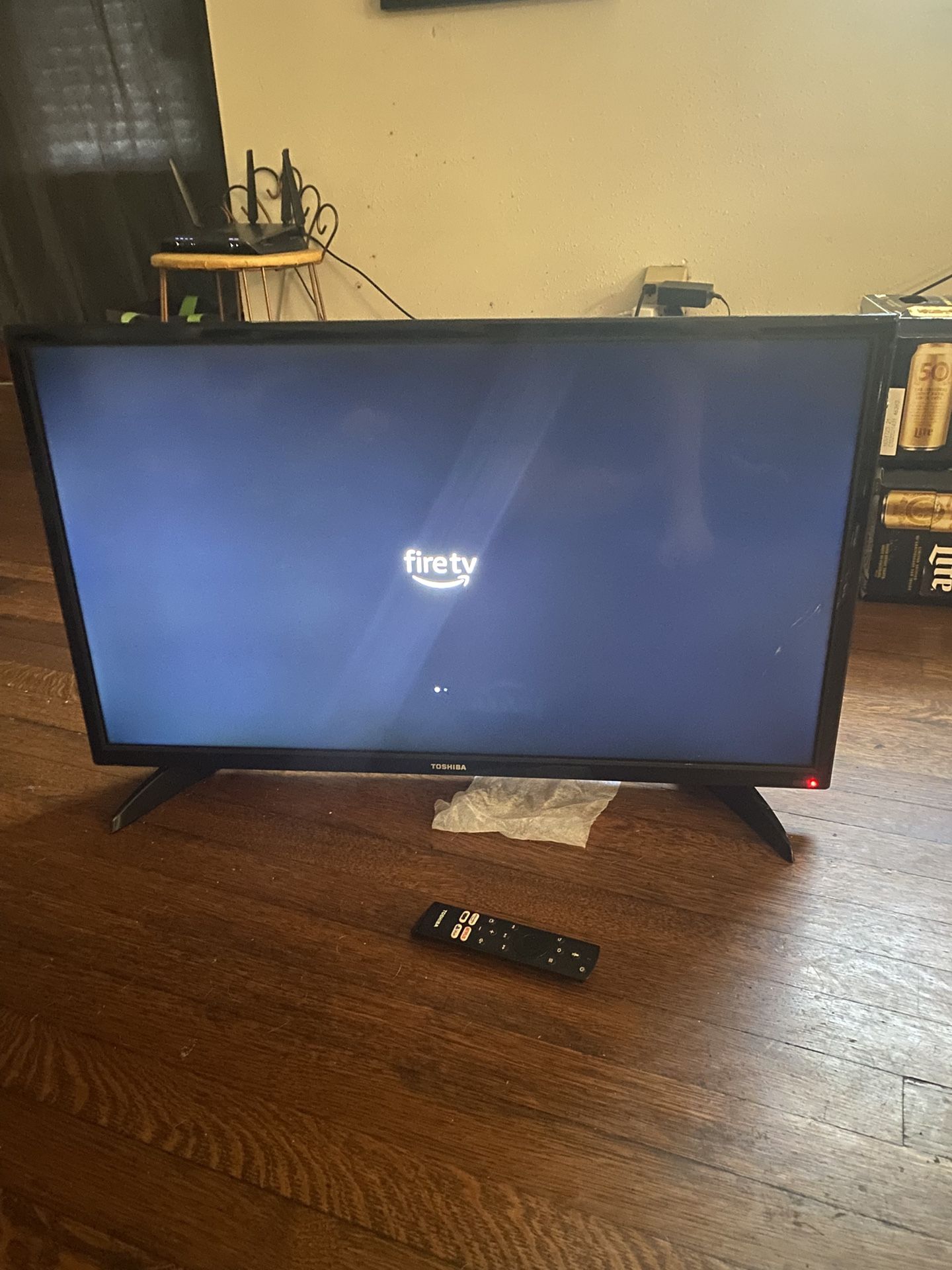34 Inch Toshiba Tv Slightly Scratched