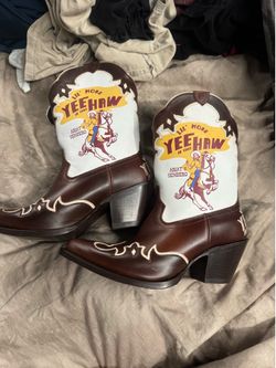Ariat Women’s cowboy boots