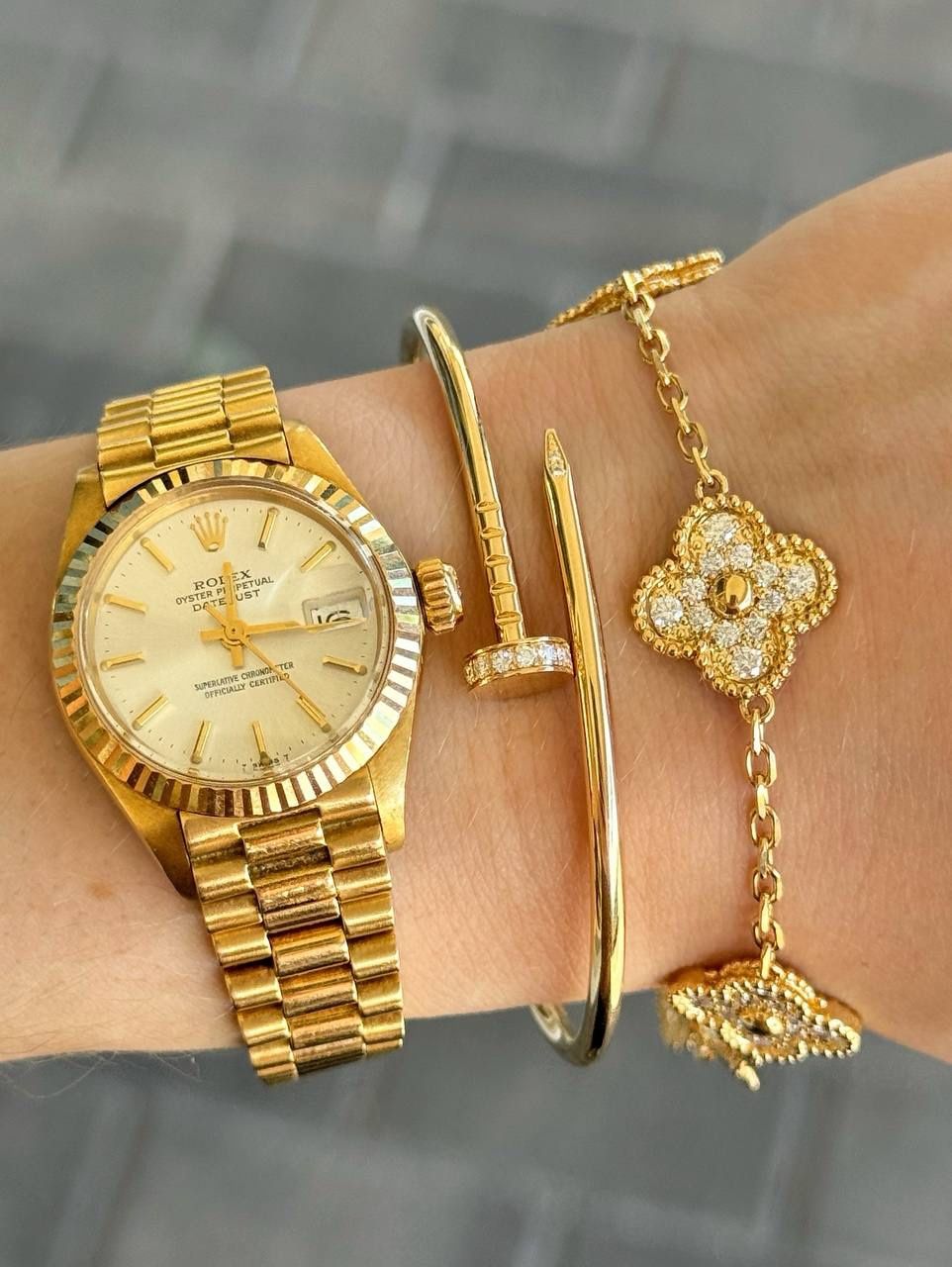 18k yellow gold Van cleef Alhambra style diamond 5 motifs clover shape stone bracelet