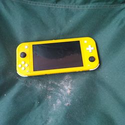 Nintendo Switch Yellow and Broken Port. 