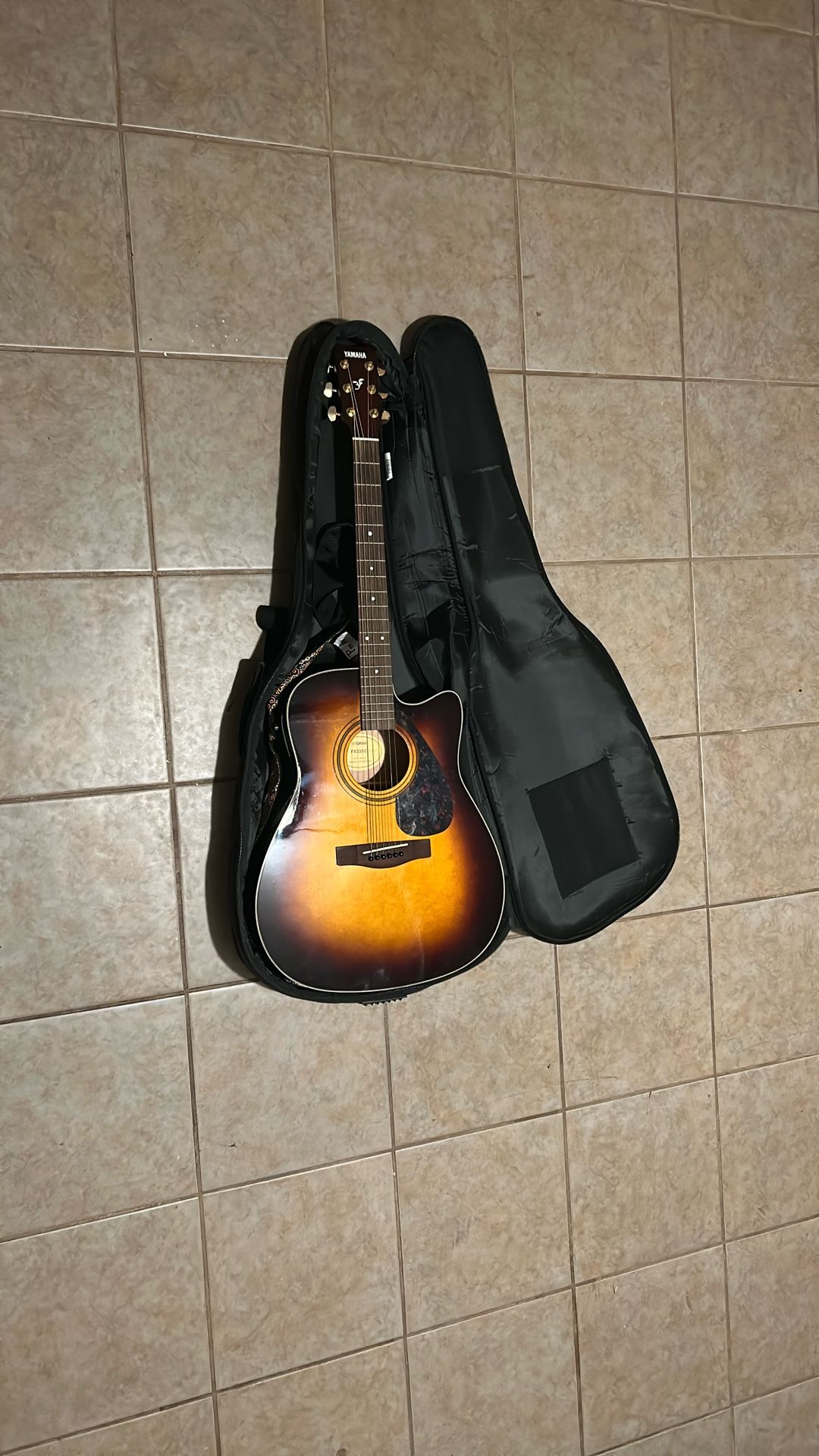 Yamaha Guitar With Case