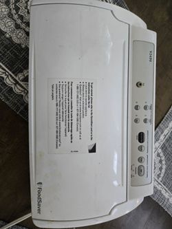 Food Saver with 4  refills
