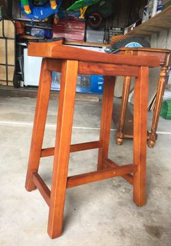 Wooden stool in great condition